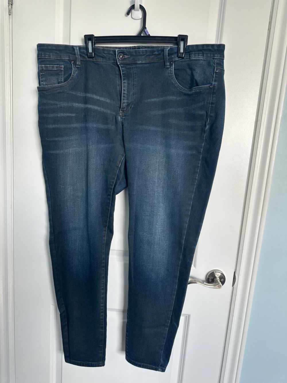 Parasuco Women's Straight Leg Jeans in Dark Blue Wash